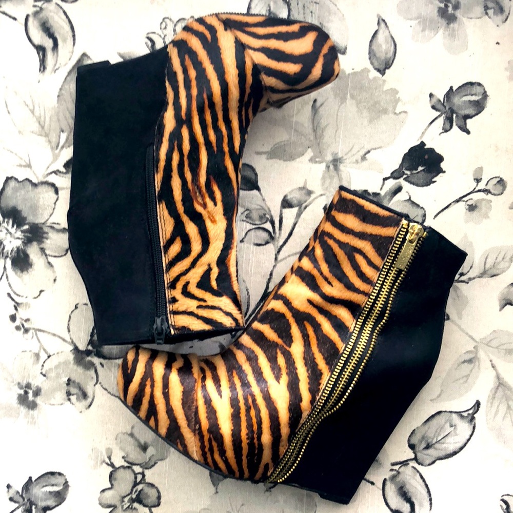 Rachel Roy Animal Print Booties